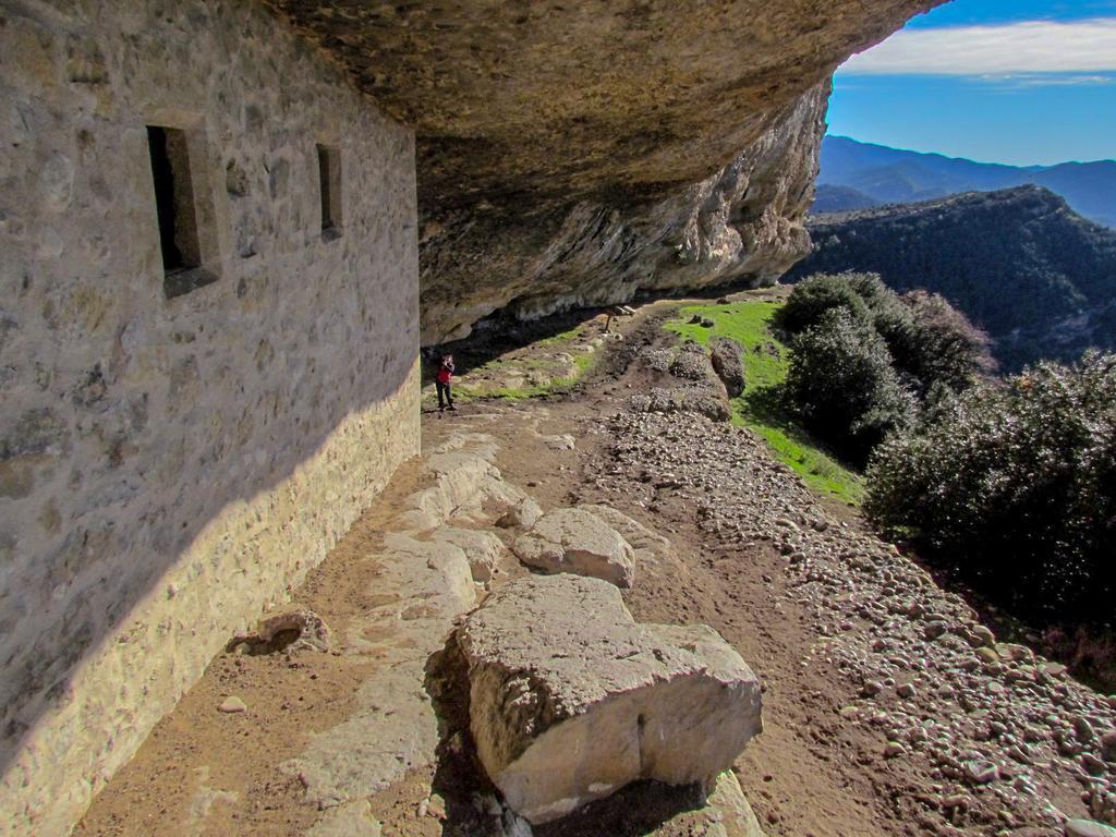 Albergue De Yebra Yebra de Basa Εξωτερικό φωτογραφία
