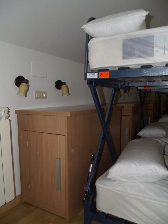 Albergue De Yebra Yebra de Basa Δωμάτιο φωτογραφία