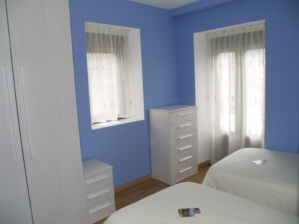 Albergue De Yebra Yebra de Basa Δωμάτιο φωτογραφία