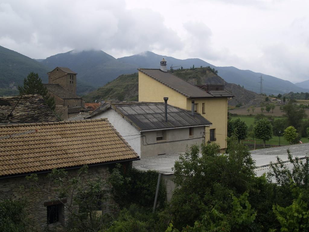 Albergue De Yebra Yebra de Basa Εξωτερικό φωτογραφία