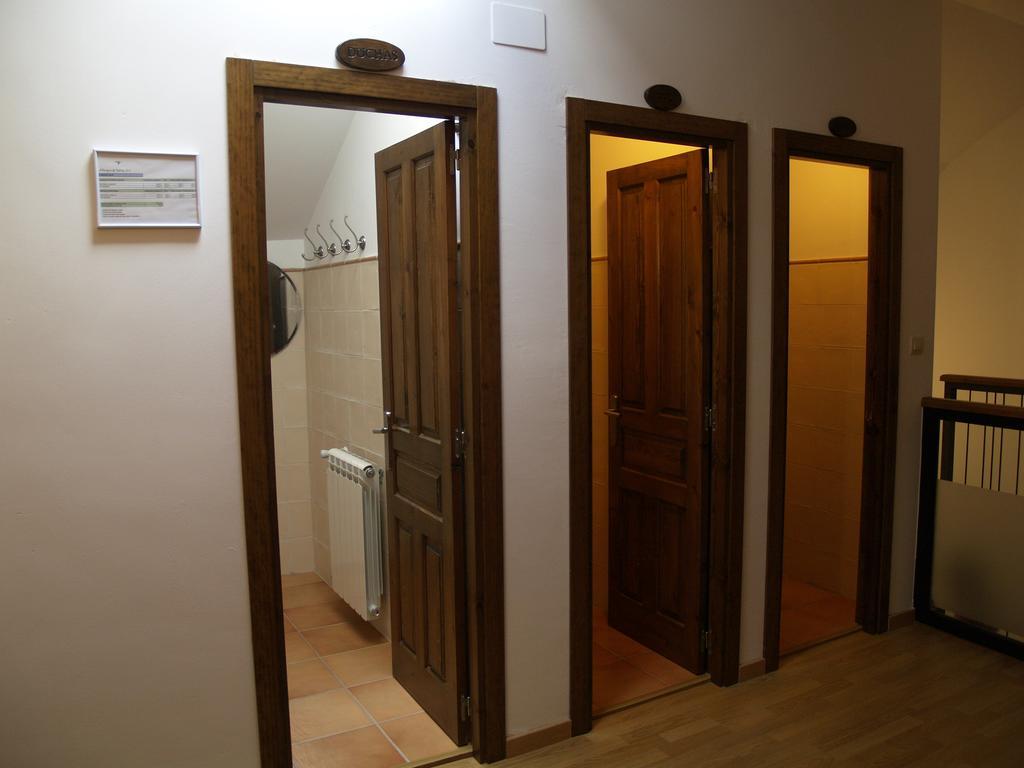 Albergue De Yebra Yebra de Basa Δωμάτιο φωτογραφία