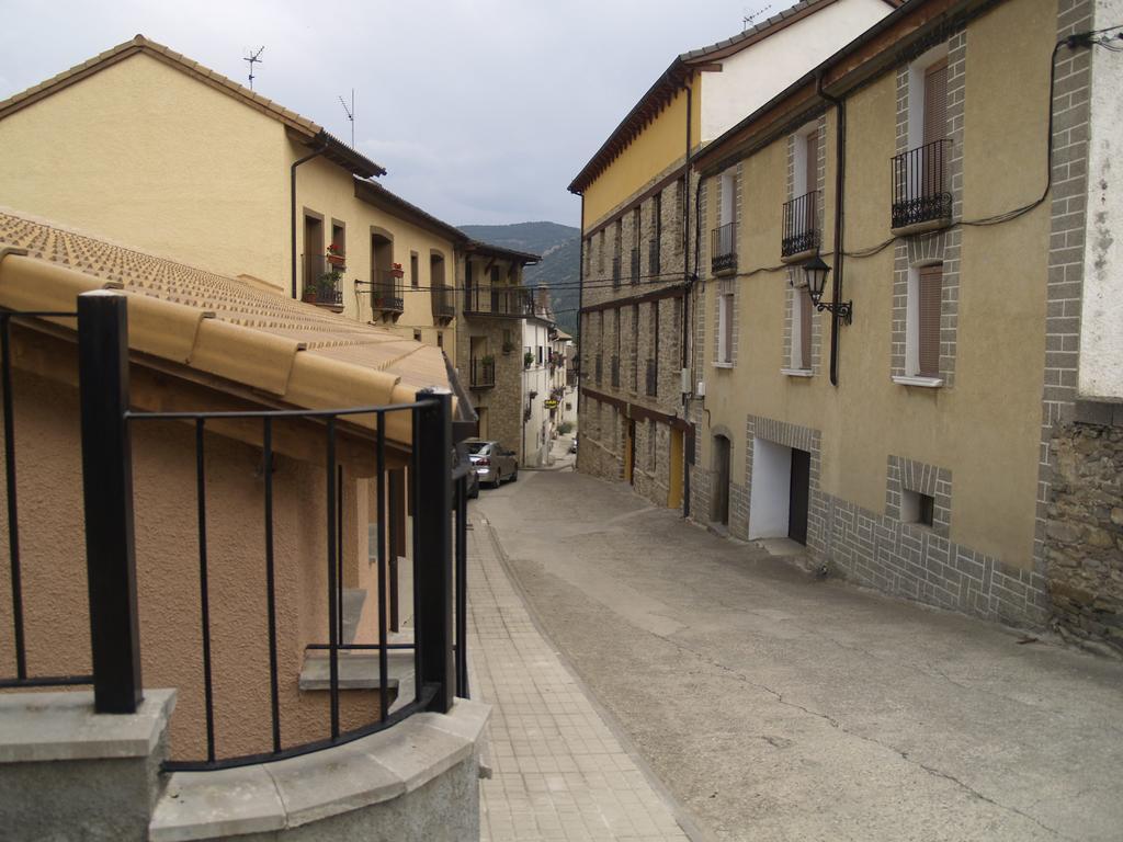Albergue De Yebra Yebra de Basa Εξωτερικό φωτογραφία