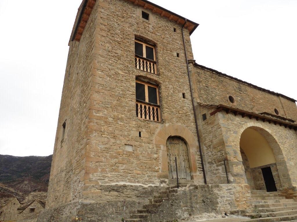 Albergue De Yebra Yebra de Basa Εξωτερικό φωτογραφία