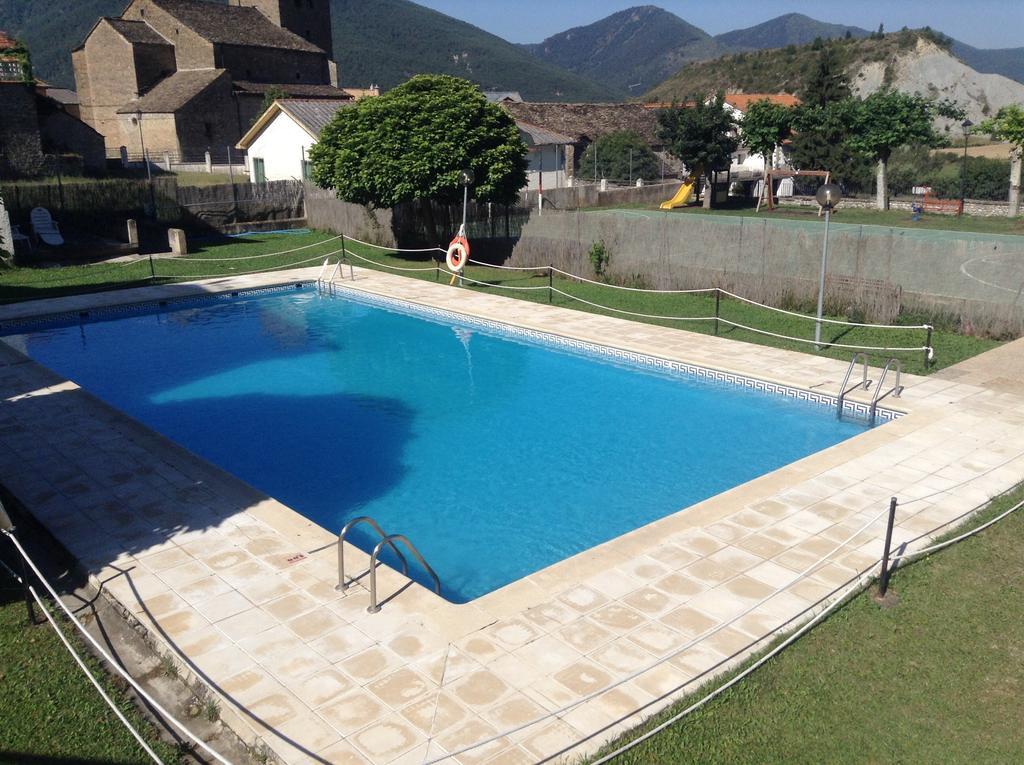 Albergue De Yebra Yebra de Basa Εξωτερικό φωτογραφία