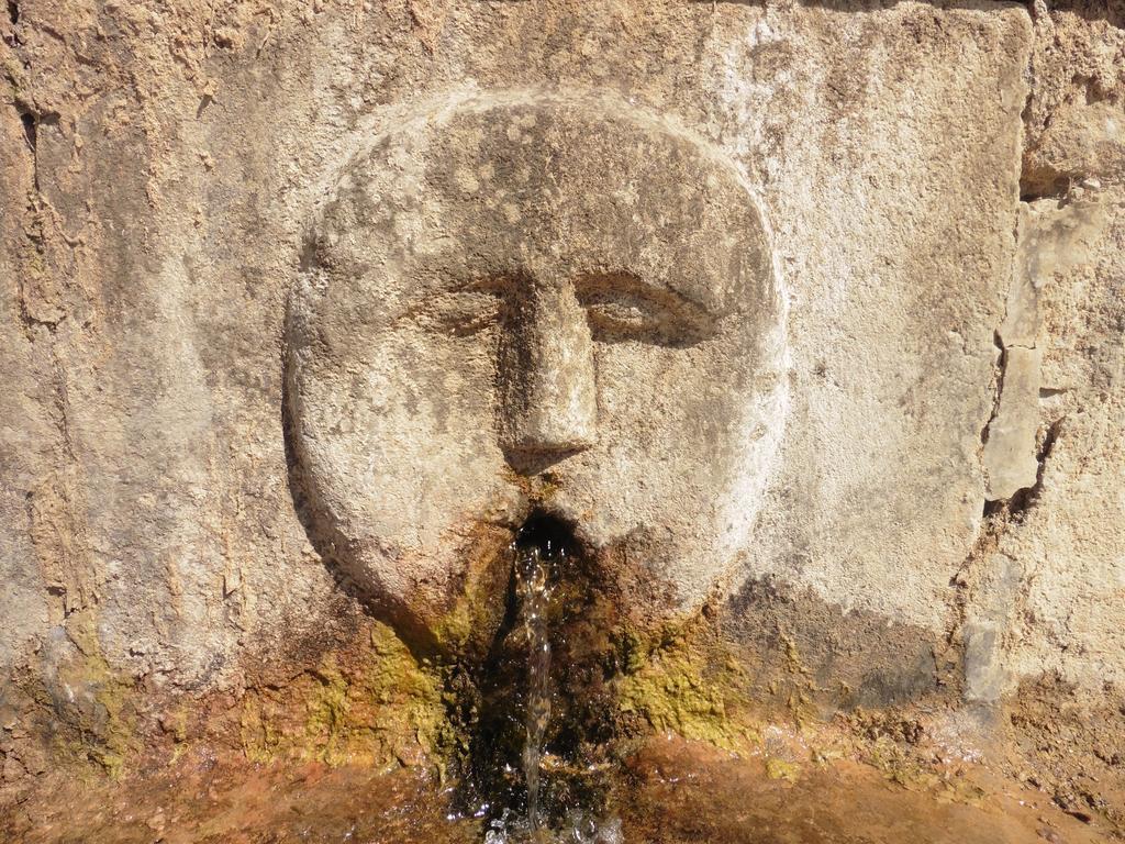 Albergue De Yebra Yebra de Basa Εξωτερικό φωτογραφία